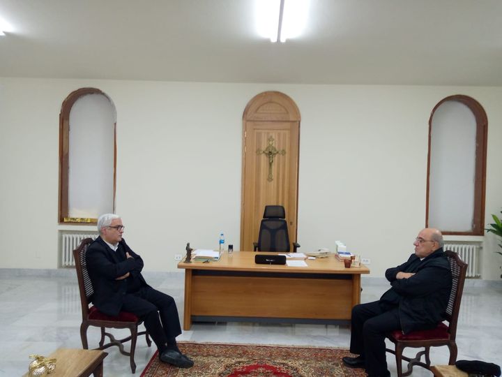 راعي الكنيسة الكلدانية في لبنان يزور رئيس أساقفة بيروت للموارنة
